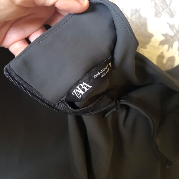 Zara Embellished Gray Color Crop Top - Picture 1 of 6